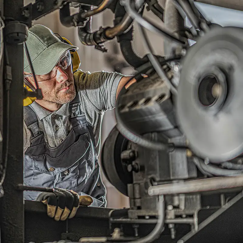 Heavy Duty Vehicle Fleet Management & Maintenance